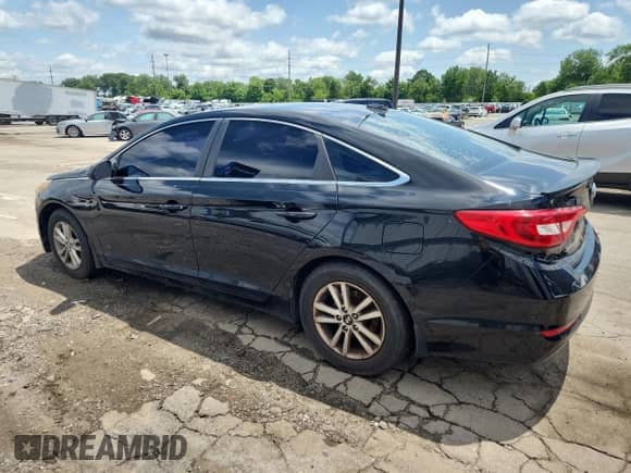 2015 Hyundai Sonata SE с VIN 5NPE24AF3FH174862, выставлен на аукционе Copart как лот 61666295 с пробегом 146 699 миль миль и На запчасти • Non repairable. История ставок и продаж доступна на DreamBid. Изображение 2.