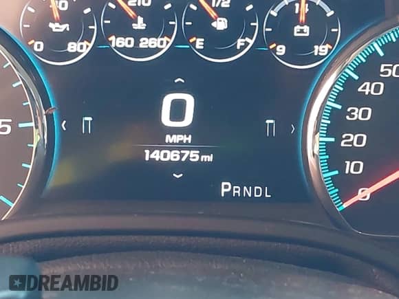 2017 Chevrolet Tahoe LT с VIN 1GNSKBKC2HR367583, выставлен на аукционе IAAI как лот 42393460 с пробегом 140 675 миль миль и . История ставок и продаж доступна на DreamBid. Изображение 15.