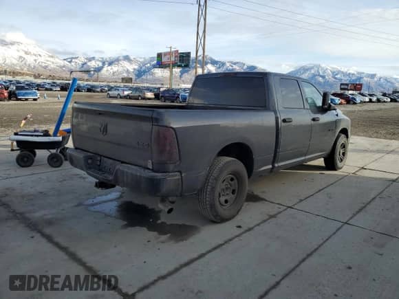 2015 Ram 1500 Tradesman с VIN 1C6RR7SM2FS525832, выставлен на аукционе Copart как лот 86891164 с пробегом 163 408 миль миль и Списание • Salvage title. История ставок и продаж доступна на DreamBid. Изображение 3.