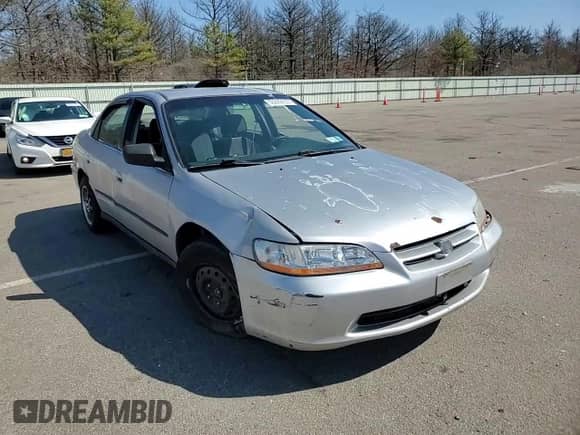 2000 Honda Accord LX с VIN 1HGCG6558YA106929, выставлен на аукционе Copart как лот 50229935 с пробегом 244 574 миль миль и Списание • Salvage title. История ставок и продаж доступна на DreamBid. Изображение 10.