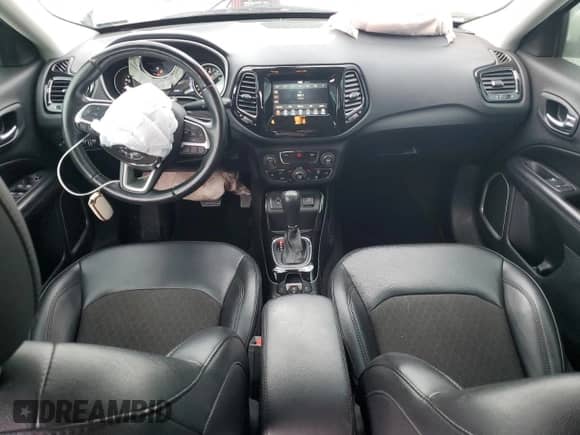 2020 Jeep Compass Altitude с VIN 3C4NJCBB4LT147531, выставлен на аукционе Copart как лот 82232885 с пробегом 64 469 миль миль и Списание • Salvage title. История ставок и продаж доступна на DreamBid. Изображение 8.