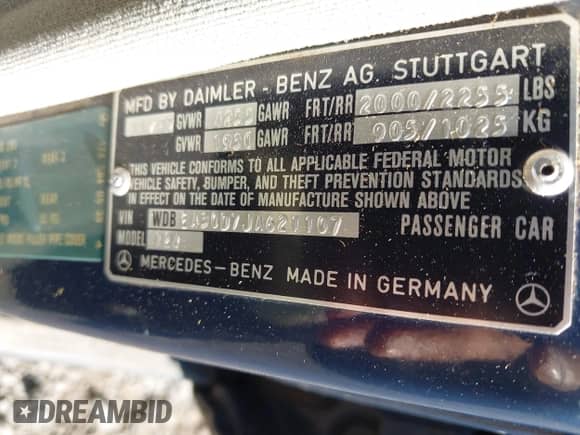 1988 Mercedes-Benz 300 E z VIN WDBEA30D7JA621107, wystawiony jako IAAI lot #43081479 z przebiegiem 118 345 mil mil oraz . Historia ofert i sprzedaży dostępna na DreamBid. Obrazek 9.