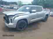 2022 Toyota Tundra SR5 with VIN 5TFLA5DB7NX042800, listed as a IAAI auction lot 42785778 with 21,073 mi miles and . Bid and sale history available at DreamBid. Image 2.