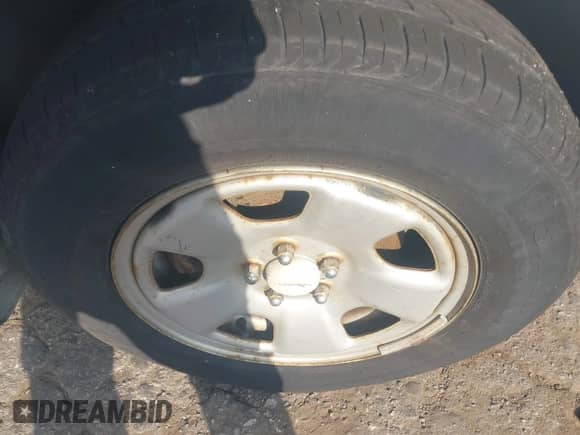 2002 Subaru Forester L with VIN JF1SF63532H715950, listed as a IAAI auction lot 42988408 with 72,163 mi miles and . Bid and sale history available at DreamBid. Image 12.