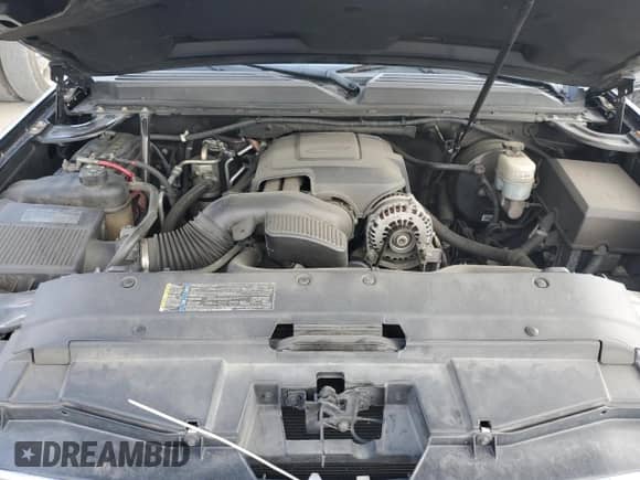 2010 Chevrolet Tahoe LTZ с VIN 1GNUKCE0XAR287678, выставлен на аукционе Copart как лот 80432845 с пробегом 207 563 миль миль и Списание • Salvage title. История ставок и продаж доступна на DreamBid. Изображение 12.