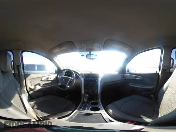 2012 Chevrolet Traverse LS с VIN 1GNKRFED5CJ194396, выставлен на аукционе IAAI как лот 43328777 с пробегом 200 000 миль миль и . История ставок и продаж доступна на DreamBid. Изображение 18.