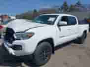 2021 Toyota Tacoma SR5 z VIN 3TMDZ5BN4MM118505, wystawiony jako IAAI lot #41920089 z przebiegiem 30 693 mil mil oraz . Historia ofert i sprzedaży dostępna na DreamBid. Obrazek 17.