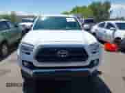 2017 Toyota Tacoma SR5 with VIN 3TMCZ5AN3HM085600, listed as a IAAI auction lot 43176302 with 105,581 mi miles and . Bid and sale history available at DreamBid. Image 12.