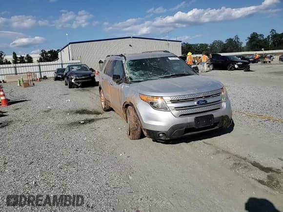 2012 Ford Explorer XLT z VIN 1FMHK7D89CGA49369, wystawiony jako Copart lot #70575965 z przebiegiem 220 350 mil mil oraz Szkoda całkowita • Salvage title. Historia ofert i sprzedaży dostępna na DreamBid. Obrazek 15.