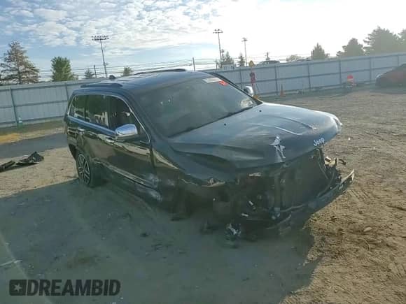 2020 Jeep Grand Cherokee Limited with VIN 1C4RJFBG2LC200642, listed as a Copart auction lot 70425905 with Not provided miles and Salvage title. Bid and sale history available at DreamBid. Image 14.