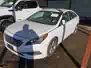 2016 Hyundai Sonata SE z VIN 5NPE24AF9GH349844, wystawiony jako IAAI lot #41310956 z przebiegiem 199 762 mil mil oraz . Historia ofert i sprzedaży dostępna na DreamBid. Obrazek 2.