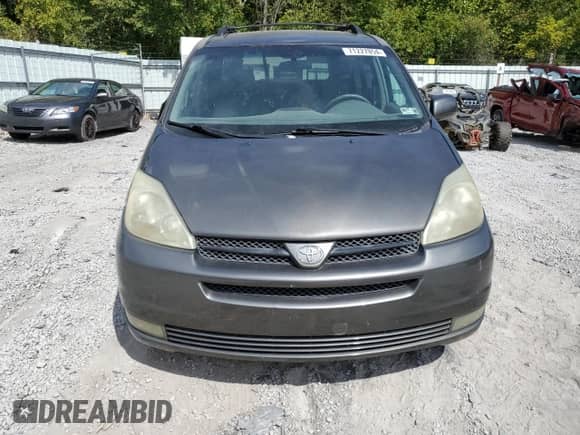 2005 Toyota Sienna XLE with VIN 5TDZA22CX5S352868, listed as a Copart auction lot 71227854 with 91,642 mi miles and Salvage title. Bid and sale history available at DreamBid. Image 5.