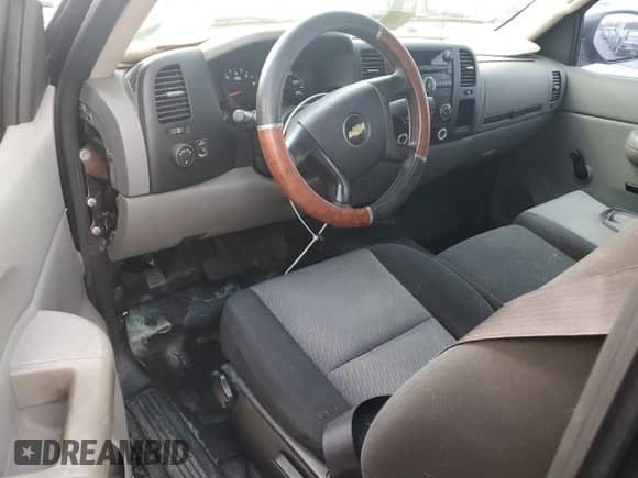 2009 Chevrolet Silverado 1500 Work Truck with VIN 1GCEC14C19Z239282, listed as a Copart auction lot 74714994 with Not provided miles and Salvage title. Bid and sale history available at DreamBid. Image 8.