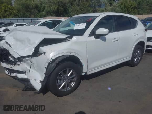 2025 Mazda CX-5 S Preferred with VIN JM3KFBCL8S0577300, listed as a IAAI auction lot 43193052 with 11,402 mi miles and . Bid and sale history available at DreamBid. Image 17.