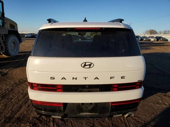 2024 Hyundai Santa Fe Calligraphy с VIN 5NMP5DGL5RH008308, выставлен на аукционе Copart как лот 84832604 с пробегом 18 400 миль миль и Списание • Salvage title. История ставок и продаж доступна на DreamBid. Изображение 6.