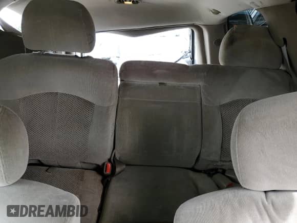 2002 Chevrolet Tahoe LS с VIN 1GNEC13V32J331749, выставлен на аукционе Copart как лот 81268575 с пробегом 176 961 миль миль и Списание • Salvage title. История ставок и продаж доступна на DreamBid. Изображение 11.