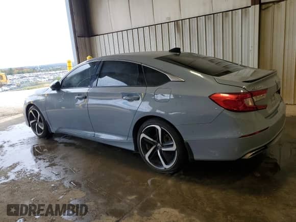 2022 Honda Accord Sport z VIN 1HGCV2F38NA020978, wystawiony jako Copart lot #83870045 z przebiegiem Nie podano mil oraz Szkoda całkowita • Salvage title. Historia ofert i sprzedaży dostępna na DreamBid. Obrazek 2.
