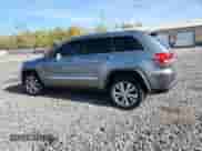 2012 Jeep Grand Cherokee Laredo z VIN 1C4RJFAG5CC346809, wystawiony jako Copart lot #90594615 z przebiegiem 204 436 mil mil oraz Czysty tytuł • Clean title. Historia ofert i sprzedaży dostępna na DreamBid. Obrazek 2.