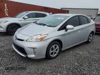 2013 Toyota Prius Two z VIN JTDKN3DUXD5576650, wystawiony jako Copart lot #90704805 z przebiegiem Nie podano mil oraz Czysty tytuł • Clean title. Historia ofert i sprzedaży dostępna na DreamBid. Obrazek 1.