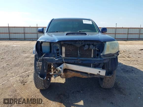 2008 Toyota Tacoma PreRunner с VIN 5TEKU72NX8Z551627, выставлен на аукционе IAAI как лот 43195920 с пробегом 169 780 миль миль и . История ставок и продаж доступна на DreamBid. Изображение 13.