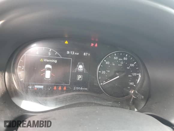 2024 Nissan Kicks SV with VIN 3N1CP5CV1RL575031, listed as a Copart auction lot 68665835 with 21,914 mi miles and Salvage title. Bid and sale history available at DreamBid. Image 9.