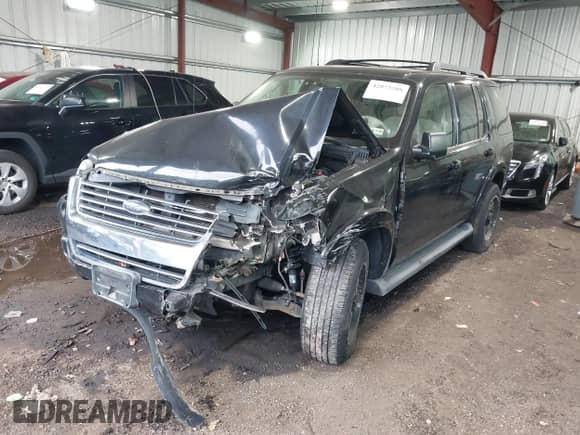 2009 Ford Explorer XLT с VIN 1FMEU63E09UA02207, выставлен на аукционе IAAI как лот 42872288 с пробегом 182 639 миль миль и . История ставок и продаж доступна на DreamBid. Изображение 2.