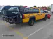 2000 Chevrolet Silverado 2500 с VIN 1GCGK24R2YF424026, выставлен на аукционе IAAI как лот 43413118 с пробегом 57 413 миль миль и . История ставок и продаж доступна на DreamBid. Изображение 4.