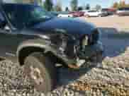 2000 Chevrolet Blazer LS с VIN 1GNCT18WXYK265020, выставлен на аукционе Copart как лот 72423834 с пробегом 139 365 миль миль и Чистый • Clean title. История ставок и продаж доступна на DreamBid. Изображение 11.