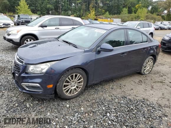 2015 Chevrolet Cruze ECO z VIN 1G1PH5SB3F7152432, wystawiony jako Copart lot #82023325 z przebiegiem 228 842 mil mil oraz Czysty tytuł • Clean title. Historia ofert i sprzedaży dostępna na DreamBid. Obrazek 1.