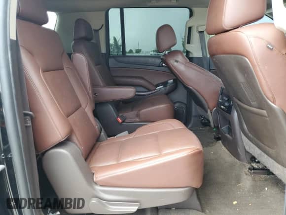 2015 Chevrolet Suburban LTZ z VIN 1GNSCKKCXFR613516, wystawiony jako Copart lot #65519984 z przebiegiem 191 711 mil mil oraz Nie do naprawy • Non repairable. Historia ofert i sprzedaży dostępna na DreamBid. Obrazek 11.