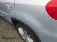 2012 Volkswagen Tiguan S с VIN WVGBV7AX3CW540311, выставлен на аукционе IAAI как лот 42375250 с пробегом 168 594 миль миль и . История ставок и продаж доступна на DreamBid. Изображение 6.