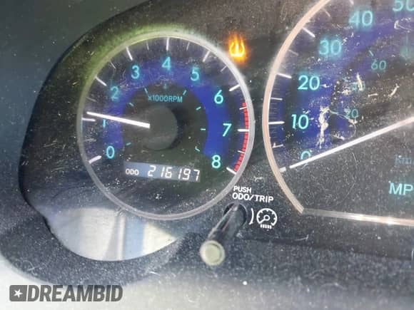 2010 Toyota Sienna XLE с VIN 5TDYK4CC8AS307506, выставлен на аукционе IAAI как лот 41691392 с пробегом 216 197 миль миль и . История ставок и продаж доступна на DreamBid. Изображение 15.