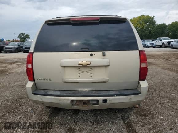 2007 Chevrolet Tahoe LT z VIN 1GNFK13007R188117, wystawiony jako Copart lot #81261905 z przebiegiem Nie podano mil oraz Czysty tytuł • Clean title. Historia ofert i sprzedaży dostępna na DreamBid. Obrazek 6.