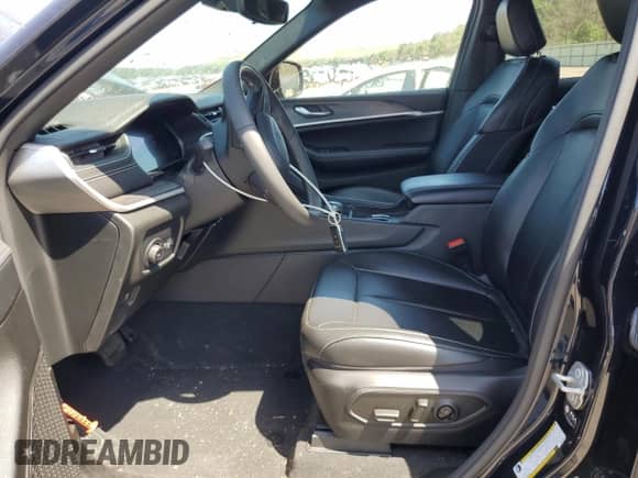 2024 Jeep Grand Cherokee Limited with VIN 1C4RJKBG2R8528373, listed as a Copart auction lot 61947975 with 26,061 mi miles and Non repairable. Bid and sale history available at DreamBid. Image 7.