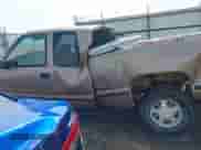 1997 Chevrolet Silverado 1500 с VIN 2GCEC19M2V1288088, выставлен на аукционе IAAI как лот 41864895 с пробегом 445 404 миль миль и . История ставок и продаж доступна на DreamBid. Изображение 15.