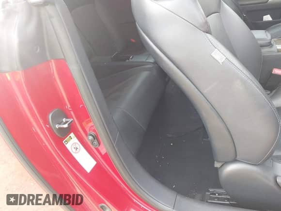 2012 Lexus IS 250 C с VIN JTHFF2C27C2525730, выставлен на аукционе IAAI как лот 42392387 с пробегом 105 013 миль миль и . История ставок и продаж доступна на DreamBid. Изображение 8.