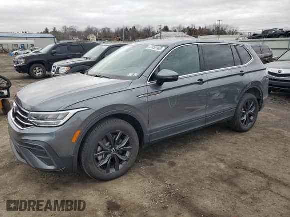 2024 Volkswagen Tiguan SE с VIN 3VV2B7AX0RM072903, выставлен на аукционе Copart как лот 47459165 с пробегом 11 703 миль миль и Списание • Salvage title. История ставок и продаж доступна на DreamBid. Изображение 1.