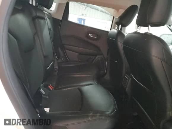 2020 Jeep Compass Altitude с VIN 3C4NJDBB0LT240052, выставлен на аукционе Copart как лот 59488145 с пробегом 24 960 миль миль и Списание • Salvage title. История ставок и продаж доступна на DreamBid. Изображение 11.