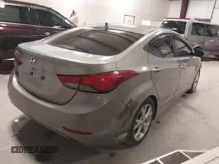 2015 Hyundai Elantra SE z VIN KMHDH4AE7FU281741, wystawiony jako IAAI lot #43388734 z przebiegiem 176 413 mil mil oraz . Historia ofert i sprzedaży dostępna na DreamBid. Obrazek 4.