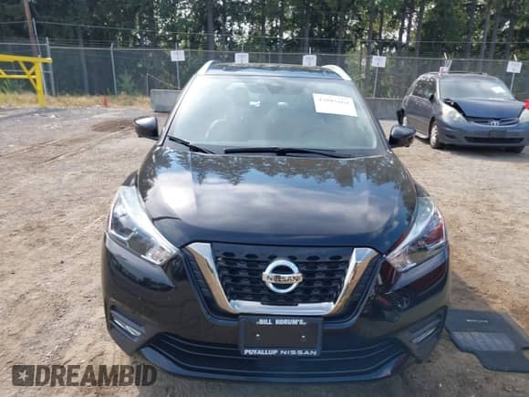 2020 Nissan Kicks SR z VIN 3N1CP5DV2LL533716, wystawiony jako IAAI lot #43085664 z przebiegiem 65 396 mil mil oraz . Historia ofert i sprzedaży dostępna na DreamBid. Obrazek 12.