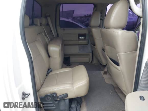 2007 Ford F-150 XLT с VIN 1FTPW12597FA48793, выставлен на аукционе IAAI как лот 43540553 с пробегом 146 138 миль миль и . История ставок и продаж доступна на DreamBid. Изображение 8.