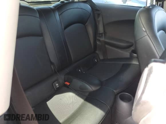 2014 MINI Hardtop with VIN WMWXM5C51ET933450, listed as a Copart auction lot 56686374 with 82,100 mi miles and Salvage title. Bid and sale history available at DreamBid. Image 10.