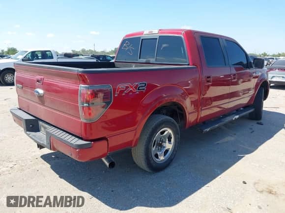 2013 Ford F-150 XL z VIN 1FTFW1CT4DKE55500, wystawiony jako IAAI lot #43115806 z przebiegiem 287 900 mil mil oraz . Historia ofert i sprzedaży dostępna na DreamBid. Obrazek 4.