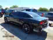 2014 Dodge Charger SE z VIN 2C3CDXBG2EH130065, wystawiony jako IAAI lot #43110340 z przebiegiem 203 694 mil mil oraz . Historia ofert i sprzedaży dostępna na DreamBid. Obrazek 3.