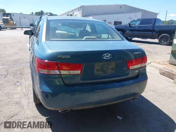 2006 Hyundai Sonata GLS с VIN 5NPEU46F56H154227, выставлен на аукционе IAAI как лот 43072201 с пробегом Не указан миль и . История ставок и продаж доступна на DreamBid. Изображение 15.