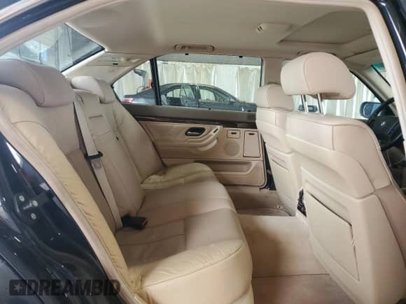 2000 BMW 7 Series 740iL with VIN WBAGH8346YDP10431, listed as a Copart auction lot 60502635 with 152,318 mi miles and Clean title. Bid and sale history available at DreamBid. Image 10.