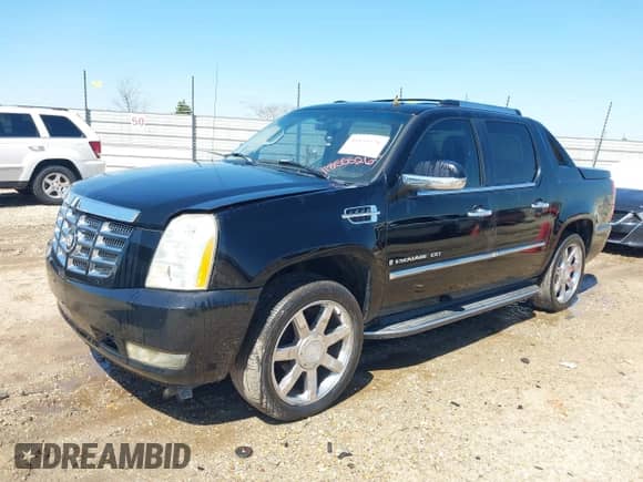 2007 Cadillac Escalade EXT with VIN 3GYFK62867G185746, listed as a IAAI auction lot 41855526 with 320,458 mi miles and . Bid and sale history available at DreamBid. Image 17.