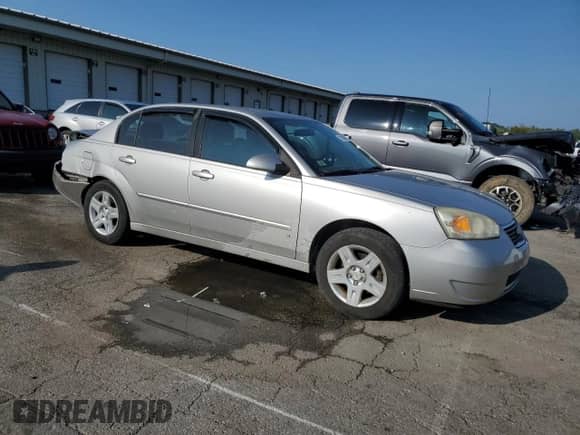 2007 Chevrolet Malibu 2LT с VIN 1G1ZT58N47F181924, выставлен на аукционе Copart как лот 71500545 с пробегом 154 632 миль миль и Списание • Salvage title. История ставок и продаж доступна на DreamBid. Изображение 4.