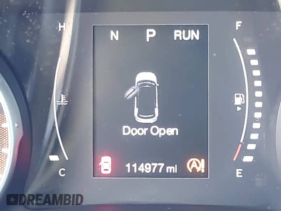 2019 Jeep Compass Altitude z VIN 3C4NJCBB3KT637375, wystawiony jako IAAI lot #42408775 z przebiegiem 114 977 mil mil oraz . Historia ofert i sprzedaży dostępna na DreamBid. Obrazek 16.