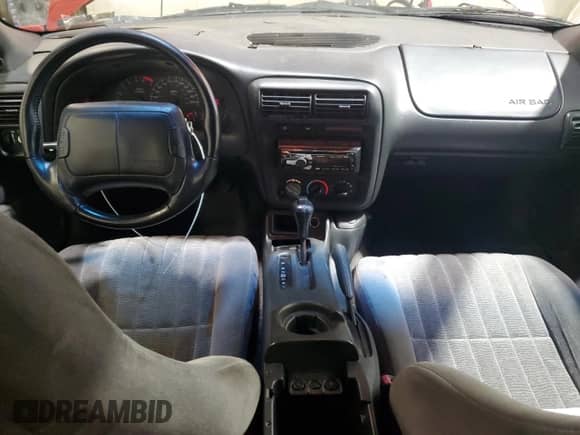 1997 Chevrolet Camaro RS с VIN 2G1FP22K1V2135793, выставлен на аукционе Copart как лот 42714685 с пробегом 143 982 миль миль и Чистый • Clean title. История ставок и продаж доступна на DreamBid. Изображение 8.